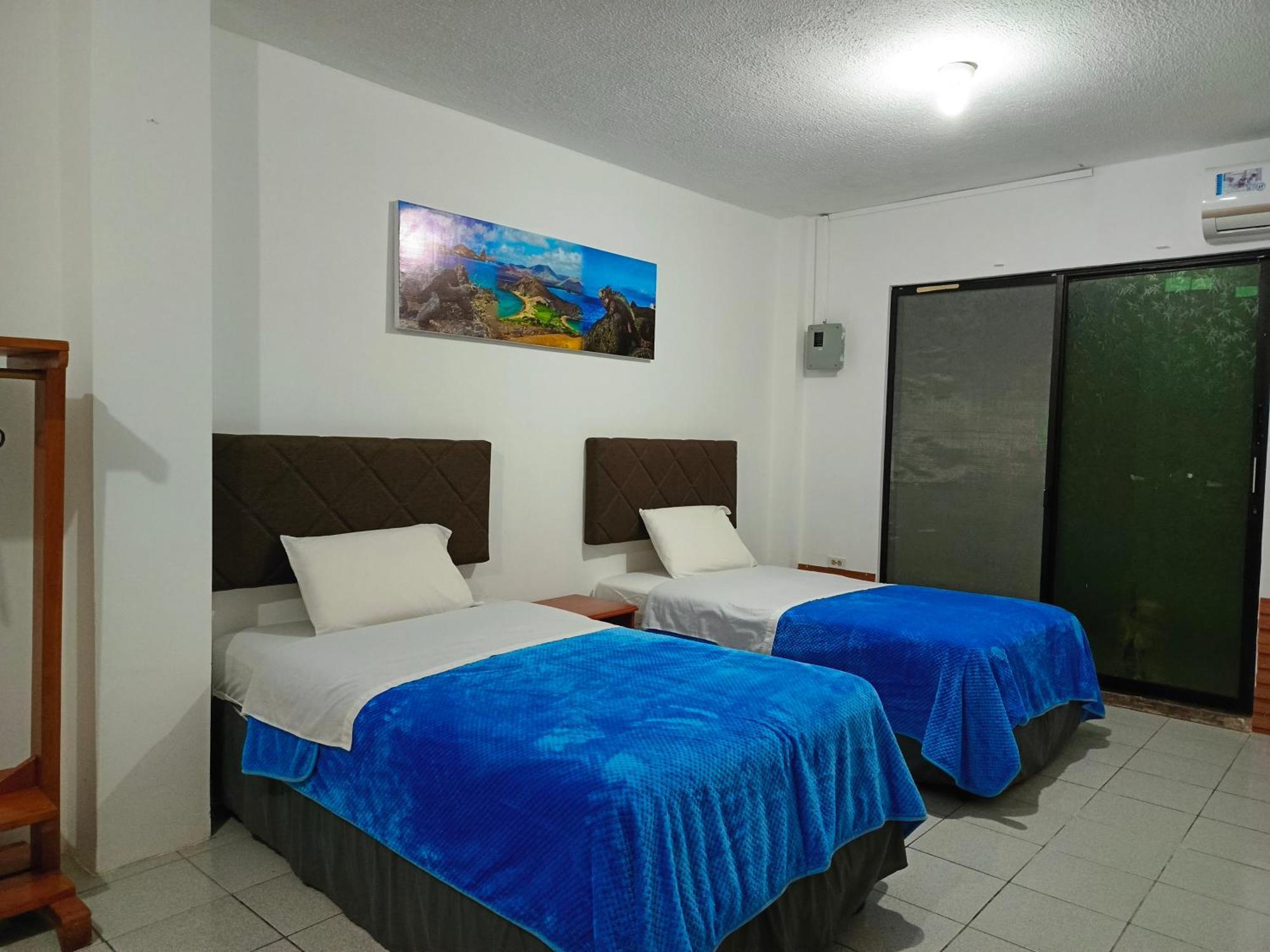 Teresita'S House Suites Con Cocina Privada Puerto Baquerizo Moreno Exterior photo